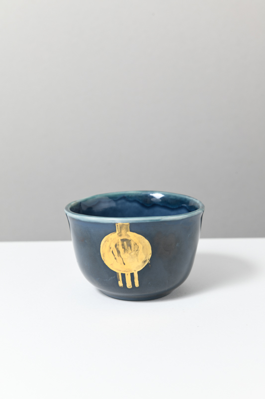 Tasse Keramik, Zürich, Hochgebrannte Keramik, unikate und organische Formen, jedes Stück einzigartig, glasiert, Gold